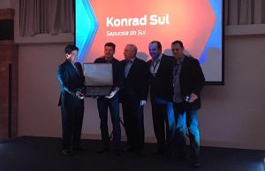Konrad Caminhões Sapucaia do Sul é agraciada com prêmio máximo da Ford